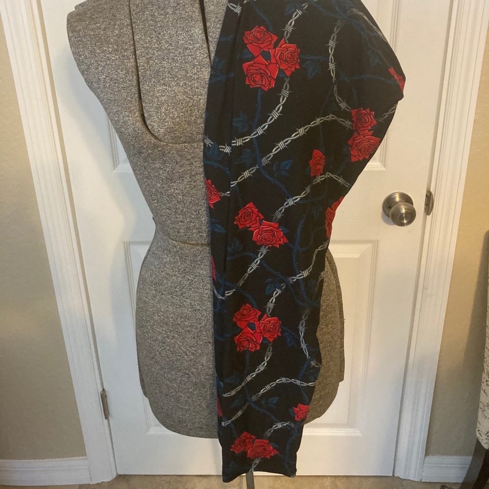LuLaRoe TC2 leggings